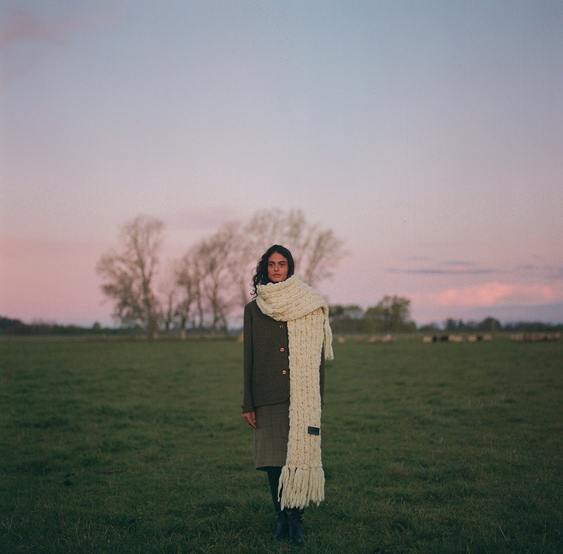 LENGA Snow White Scarf